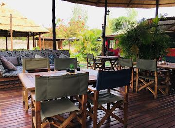 zambia/liuwa-plain/restaurant/cafe-choconilla