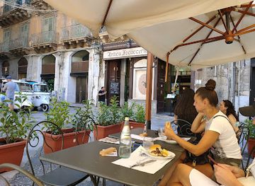 italy/palermo/kalsa/restaurant/antica-focacceria-san-francesco