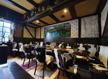 germany/frankfurt/restaurant/african-queen-restaurant