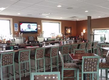 delaware/the-delaware-bayshore/restaurant/abbott-s-on-broad-creek