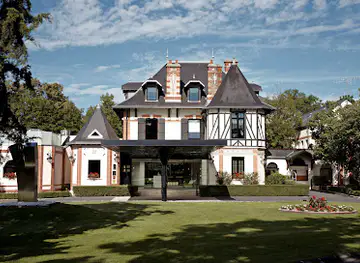 Hôtel L' Assiette Champenoise