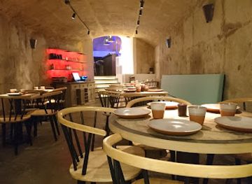 spain/palma-de-mallorca/la-lonja/restaurant/tinto-palma