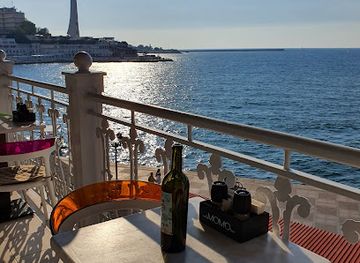 ukraine/sevastopol/restaurant/cafe-bar-momo