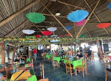 panama/david/restaurant/pek2-marinos