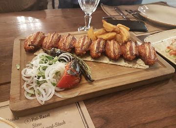 uzbekistan/chimgan-mountains/restaurant/qanotchi