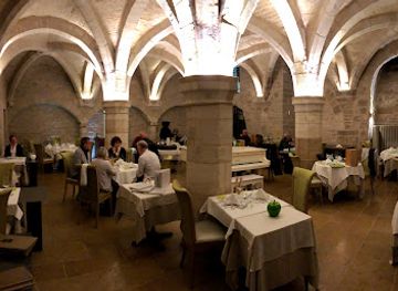 france/dijon/restaurant/la-dame-d-aquitaine
