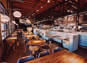 colorado/denver/restaurant/linger