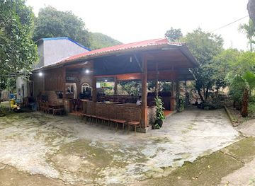 vietnam/cat-ba-island/restaurant/nha-hang-tuan-hiep-cat-ba