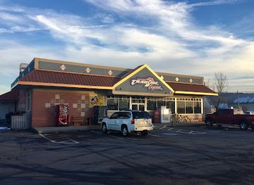 pennsylvania/pennsylvania-dutch-country/restaurant/shady-maple-smorgasbord