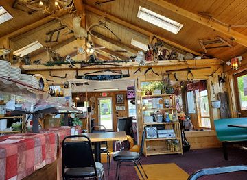 michigan/upper-peninsula/restaurant/cut-river-inn