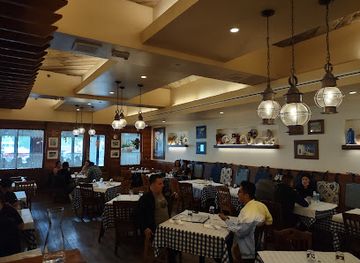 north-carolina/raleigh/restaurant/taverna-agora-greek-kitchen-bar