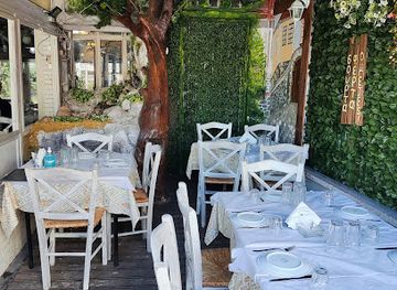 greece/lamia/restaurant/sourta-ferta