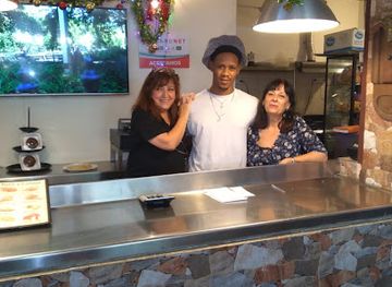 dominican-republic/samana/restaurant/delicatessen-el-internacional