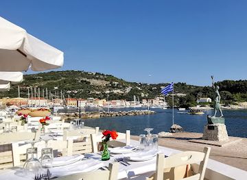 greece/paxos/restaurant/genesis-restaurant