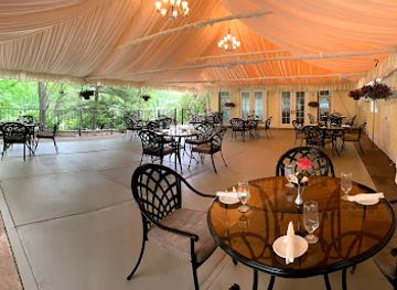 massachusetts/quabbin-reservoir/restaurant/the-delaney-house