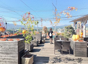 slovenia/maribor/restaurant/luft-fun-dining-cocktails