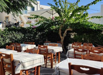 greece/naxos/restaurant/typografio-restaurant