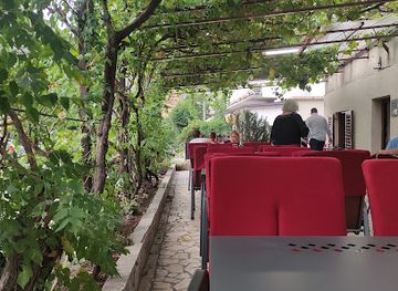 croatia/lika/restaurant/restaurant-stric-luka