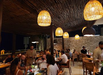 cyprus/larnaca-salt-lake/restaurant/seanatra-lounge-bar-restaurant