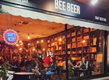 spain/madrid/malasana/restaurant/bee-beer-debod-craft-beer-snacks-pizza
