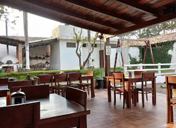 Tejas & Brasas Restaurant