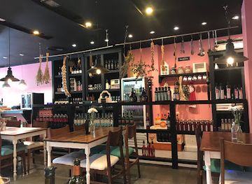 argentina/mendoza/restaurant/santa-almacen