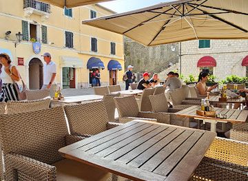 montenegro/kotor/restaurant/san-giovani