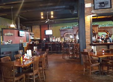 ohio/maumee-bay-state-park/restaurant/ye-olde-durty-bird