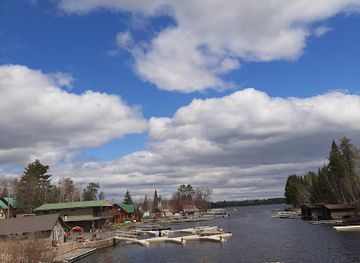 minnesota/voyageurs-national-park/restaurant/trail-s-end-resort-restaurant-and-bar