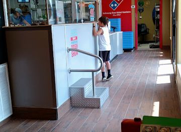 missouri/kirksville/restaurant/domino-s-pizza