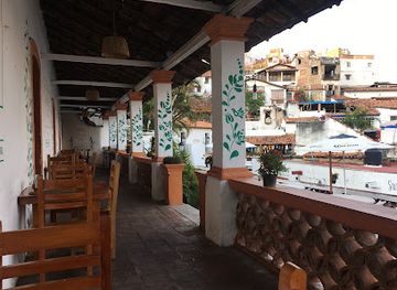 mexico/taxco/restaurant/central-cafe
