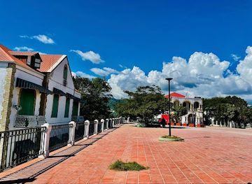 haiti/port-au-prince/restaurant/aquin