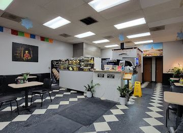 north-dakota/fargo/restaurant/momos-n-more