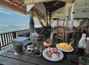 sri-lanka/unawatuna/restaurant/wijaya-beach-restaurant