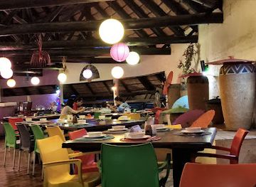 zimbabwe/mana-pools-national-park/restaurant/nam-took