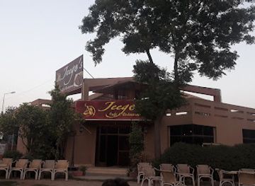 pakistan/peshawar/hayatabad/restaurant/jeego-s-cafe-restaurants