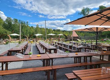 germany/mecklenburg/restaurant/fleether-muhle-restaurant-mit-grossem-biergarten