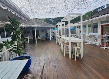 jamaica/st-thomas-lowlands/restaurant/tacbar