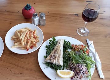 new-zealand/west-coast/restaurant/charleston-tavern