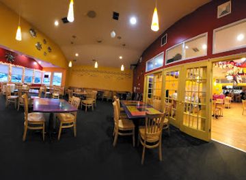 massachusetts/new-bedford/restaurant/mikey-b-s