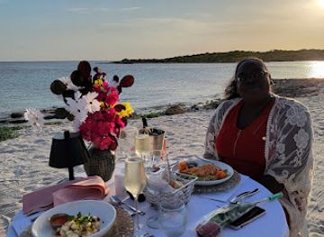 curacao/caracas-bay/restaurant/butch-s-steakhouse