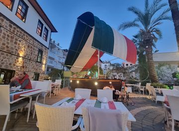 turkiye/alanya/restaurant/villa-napoli