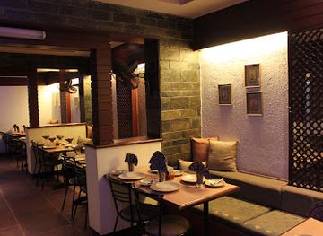 india/vadodara/alkapuri/restaurant/lazeez