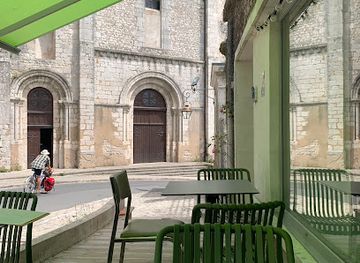 france/centre-val-de-loire/restaurant/la-bouchee