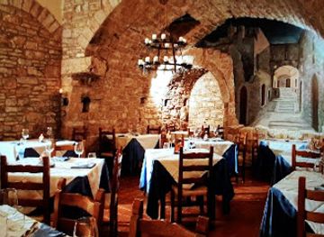 italy/assisi/restaurant/trattoria-pallotta-assisi