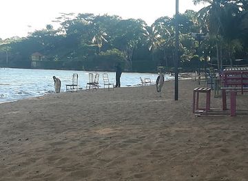 uganda/entebbe/restaurant/imperial-carnival-restaurant-beach