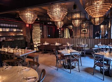 new-york/new-york-city/restaurant/saint-restaurant-bar-speakeasy