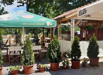 hungary/tokaj-wine-region/restaurant/terulj-terulj-asztalkam