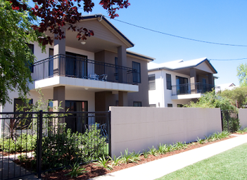 australia/riverina/restaurant/the-charles-boutique-hotel-dining