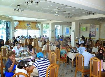 peru/chiclayo-region/restaurant/restaurant-la-perla-de-las-flores